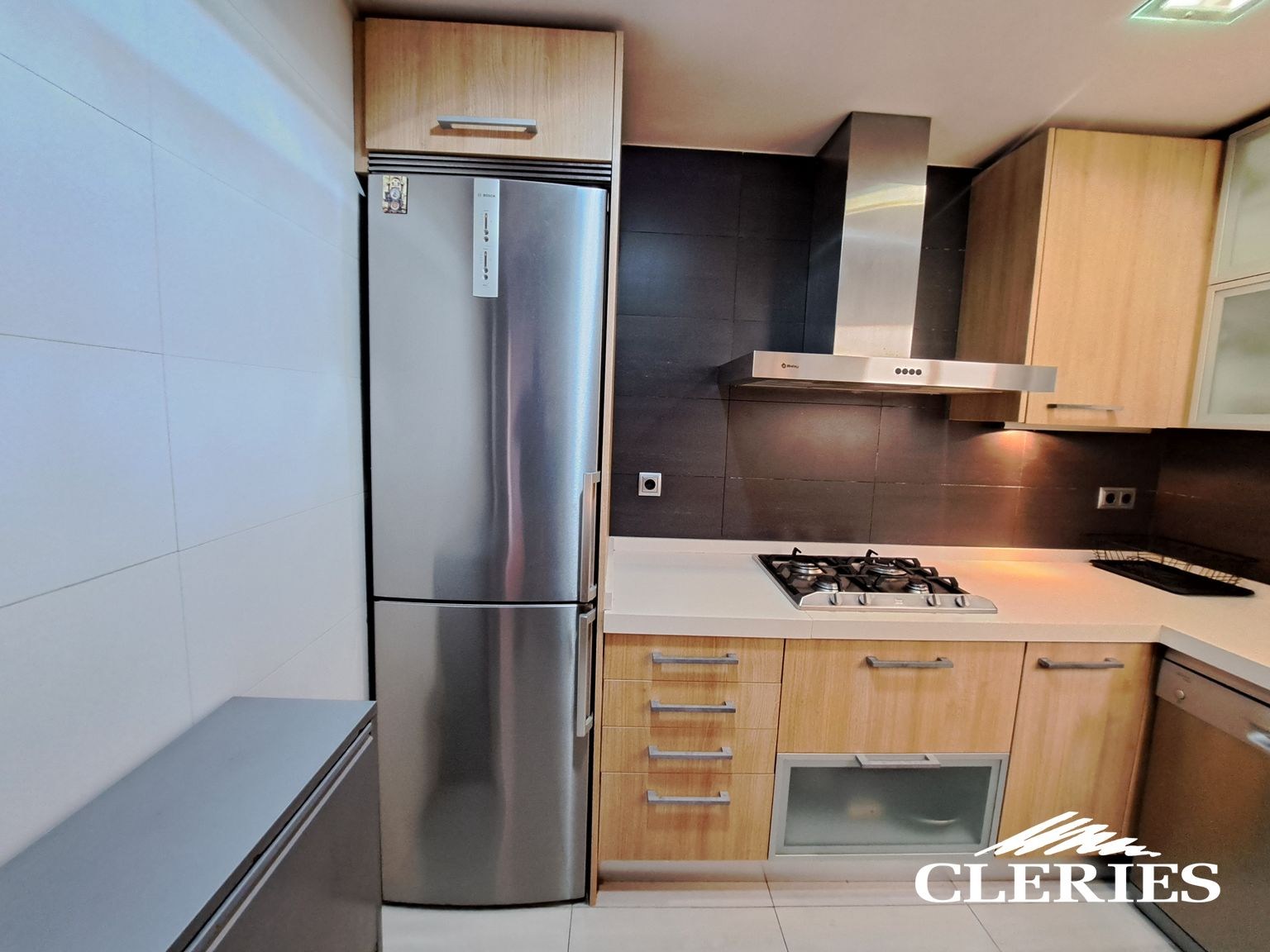 /RealEstateImages/6869/20260325_122755 [Resolucion de Escritorio].jpg